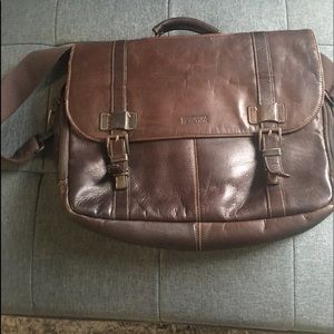 Kenneth Cole Reaction Flapover Laptop Bag